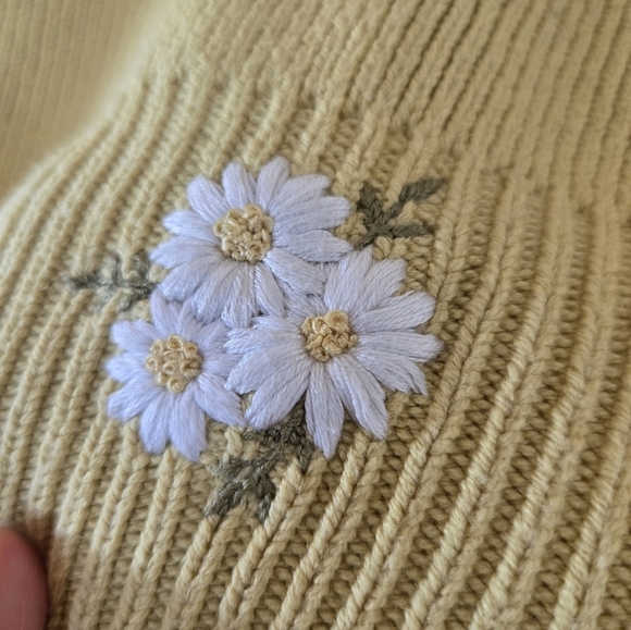 UPCYCLED!! Free People | 'Easy Street' Sweater In Limon w/  Embroidery, Size XS - Picture 10 of 11